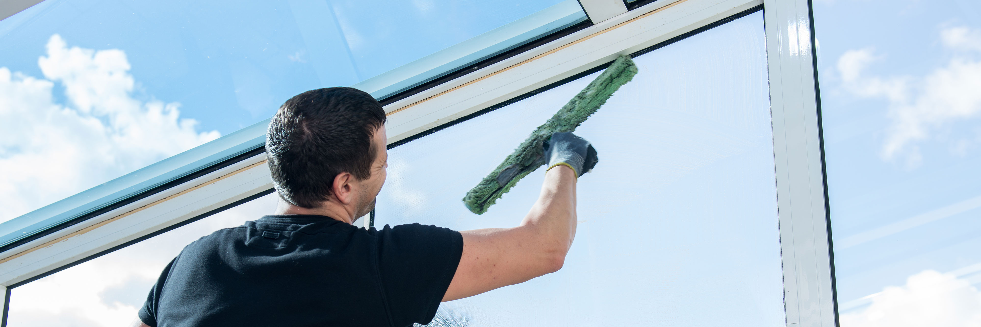 Glasreinigung Glasfassadenreinigung Büroreinigung Wetzlar Lahnau Gießen